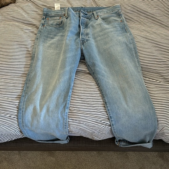 Levi Strauss 501 Jeans - Picture 4 of 4